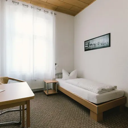 Menzels Drehscheibe Pensión Görlitz