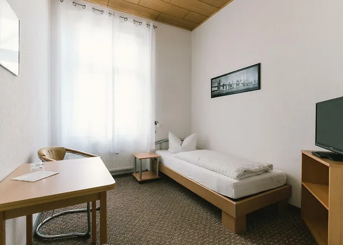 Menzels Drehscheibe Pensión Görlitz